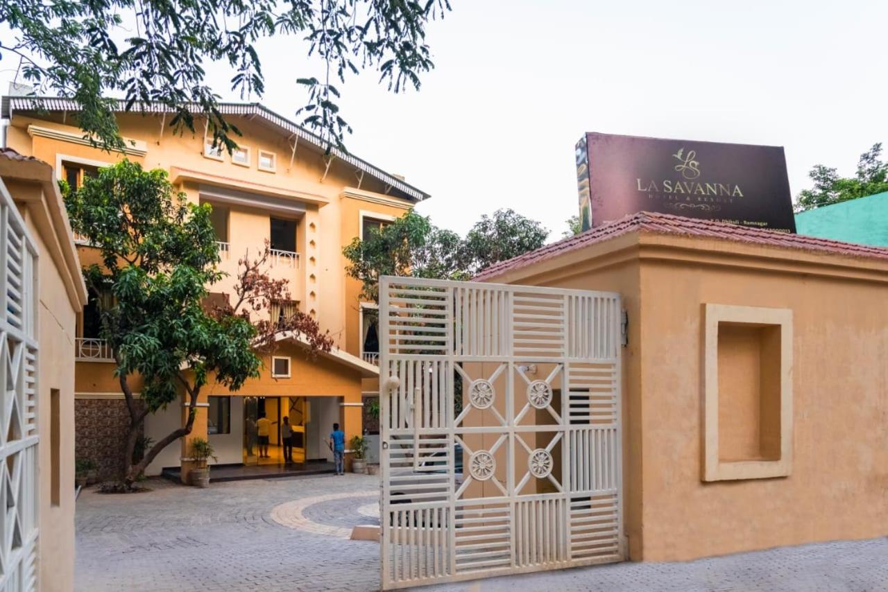 La Savanna By Dl Hotels & Resorts Rāmnagar Exterior foto